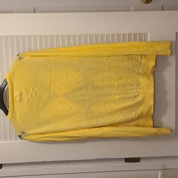 ** 3for$15** Men Pullover size Large - Picture 2 of 4